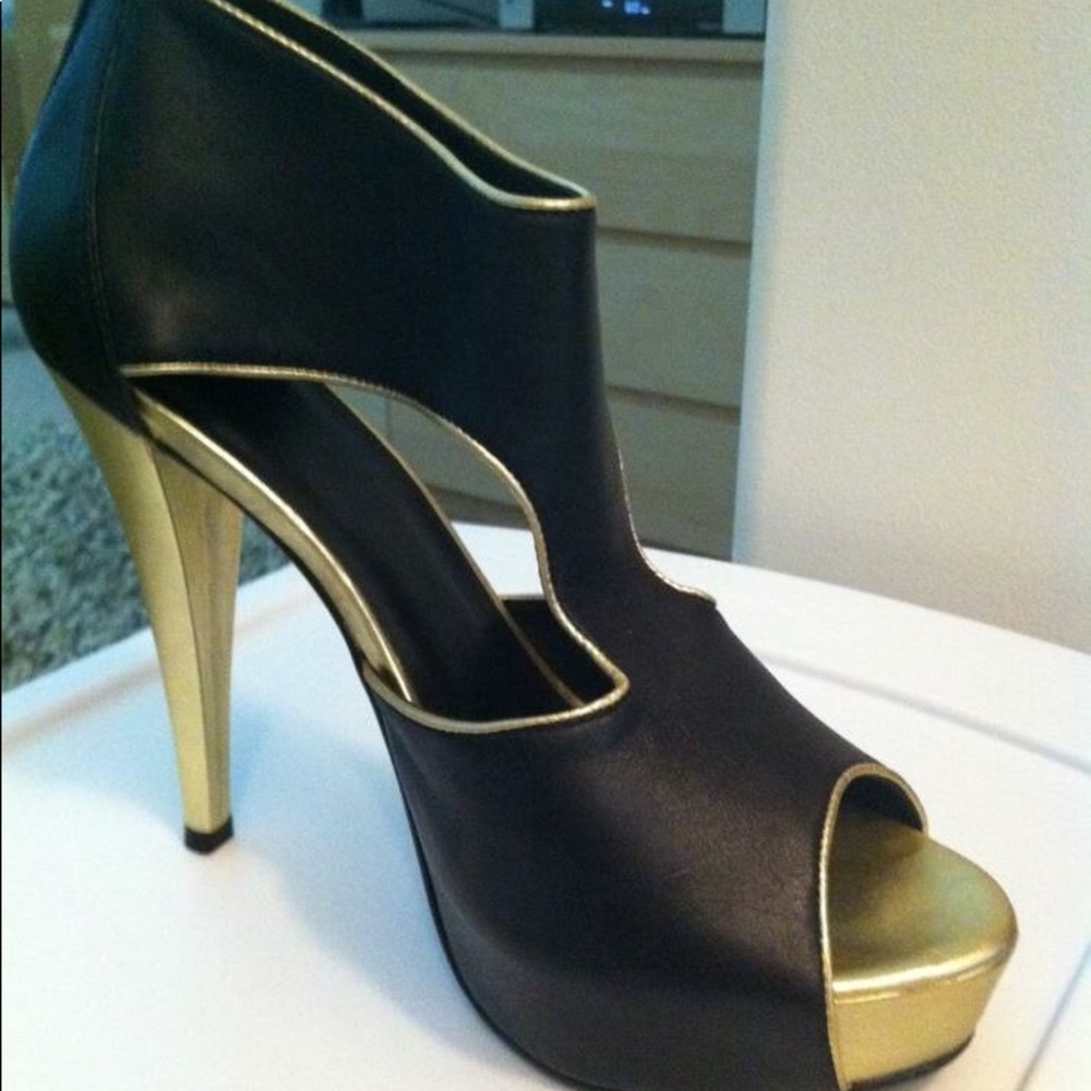 High heels. New all leather